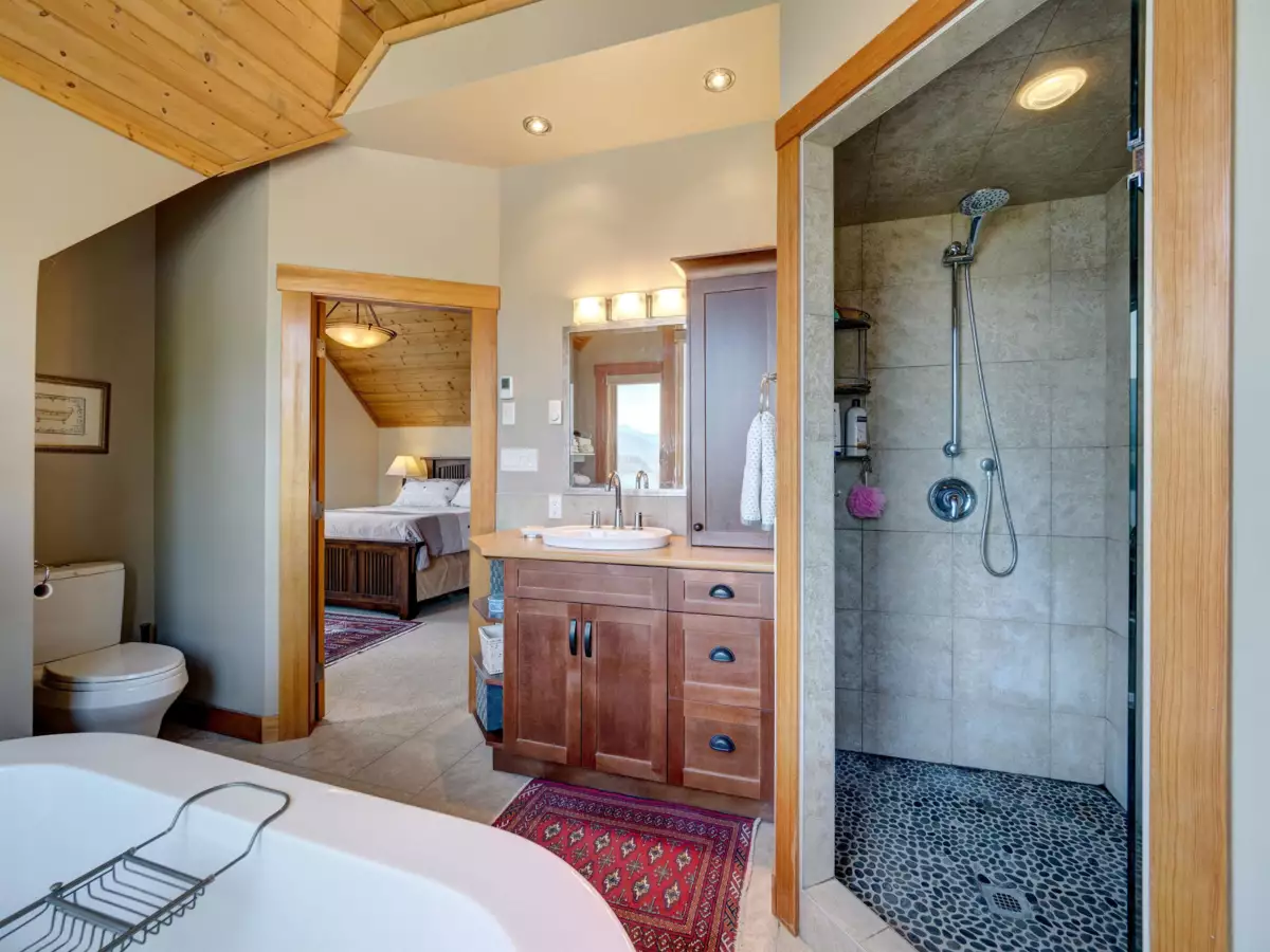 Office / Den Photo of 6373 N Gale Avenue, Sechelt, BC