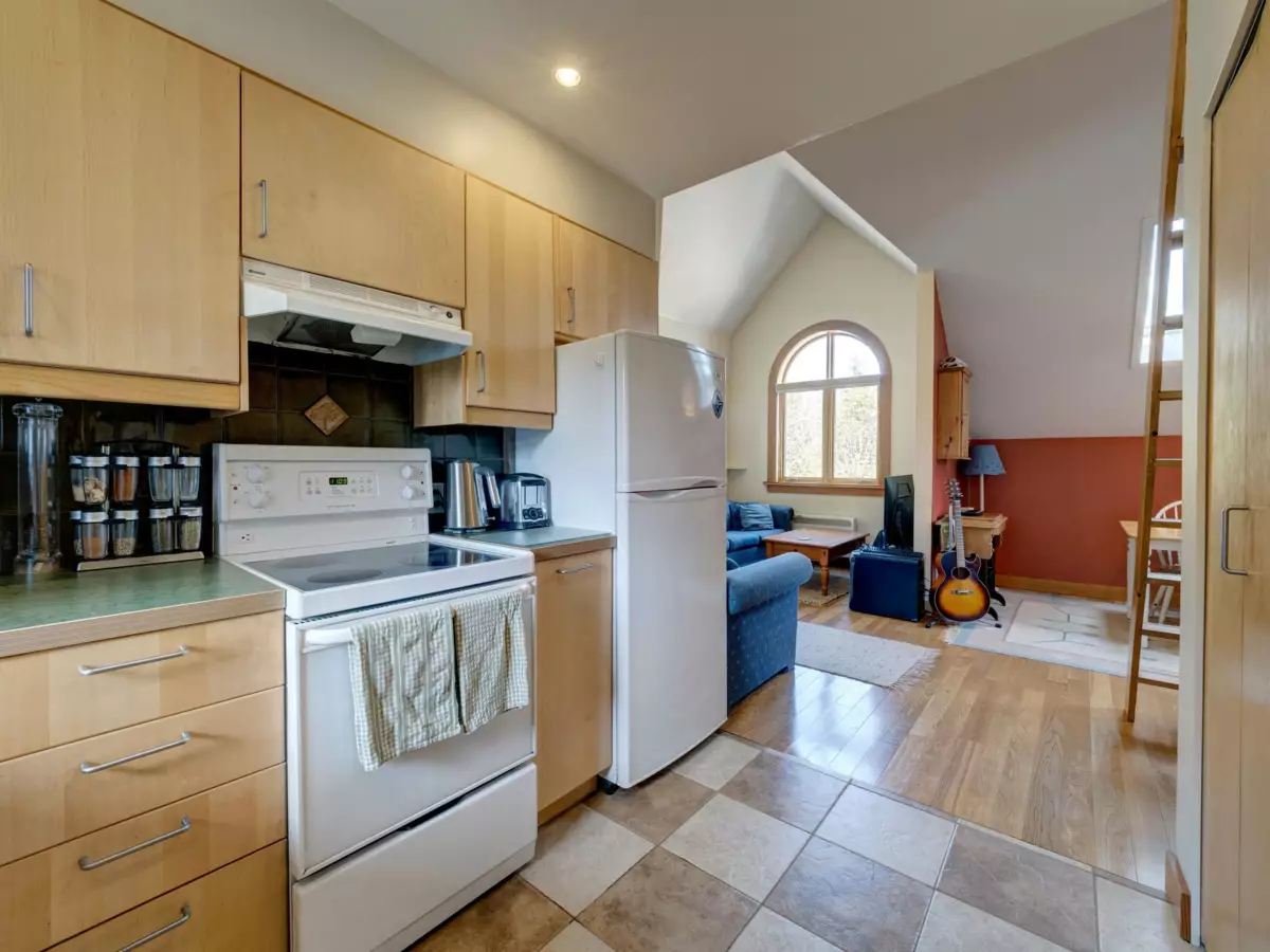 Staircase Photo of 6373 N Gale Avenue, Sechelt, BC