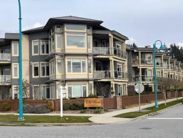 231 5160 Davis Bay Road, Sechelt, BC, Sechelt — Apartment/Condo for sale