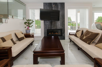 Dining Area Photo of 2010 Queens Avenue, West Vancouver, BC