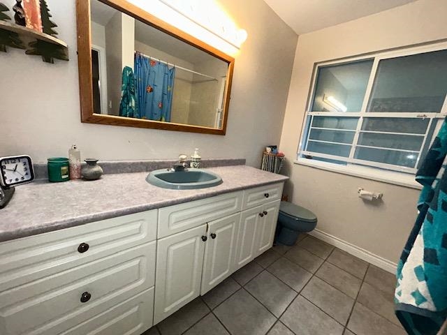 Basement Recreation Room Photo of 28316 Dewdney Trunk Road, Maple Ridge, BC