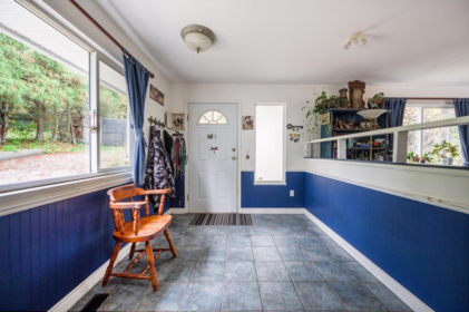 Kitchen Photo of 28316 Dewdney Trunk Road, Maple Ridge, BC