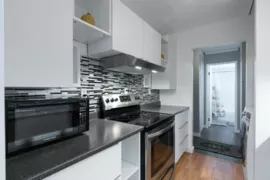 402 9880 Manchester Drive, Burnaby, BC