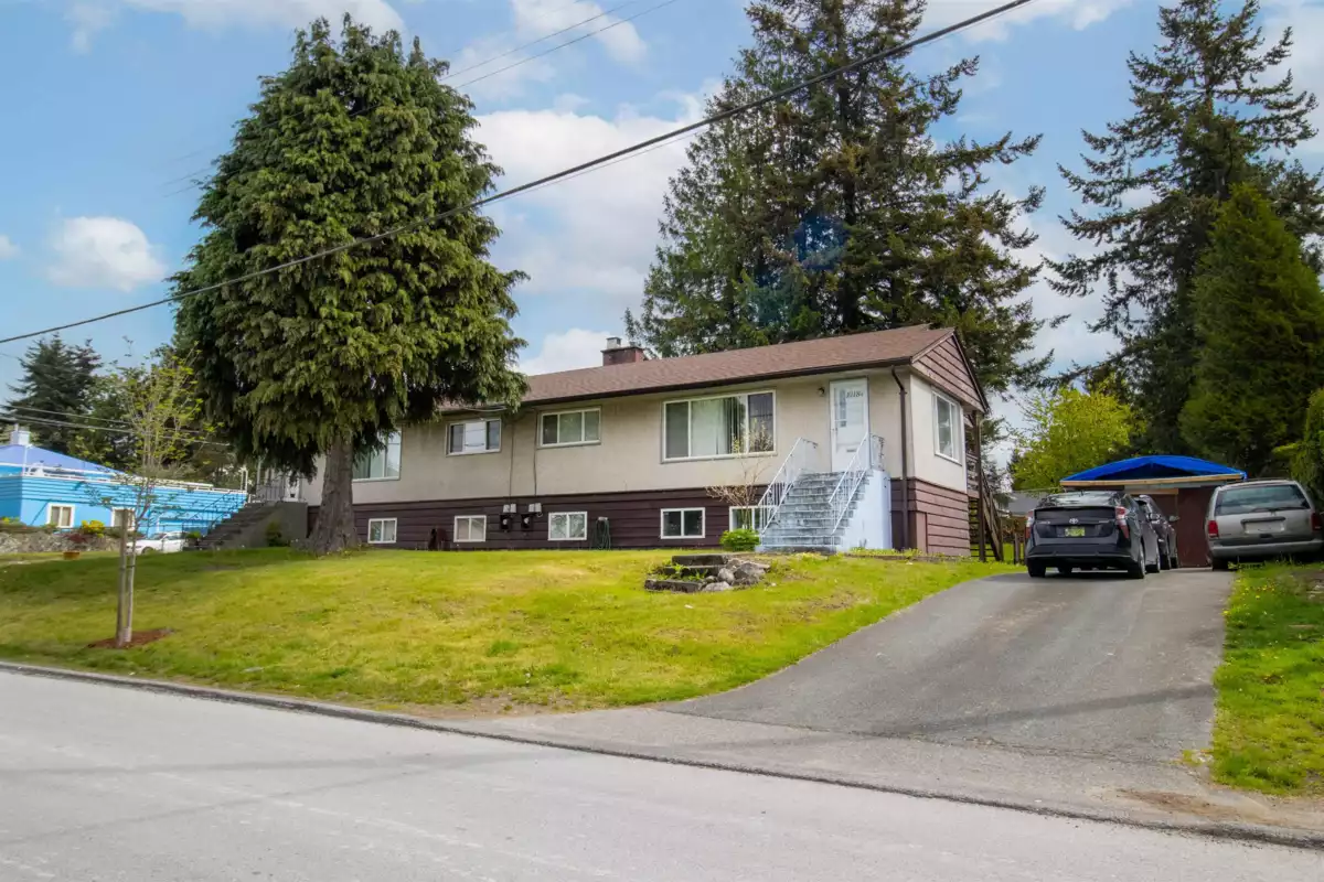 Front Yard Photo of 10184 127 Street, Surrey, BC