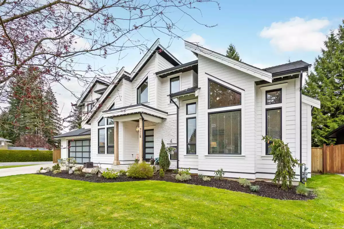 Family Room Photo of 9328 204a Street, Langley, BC
