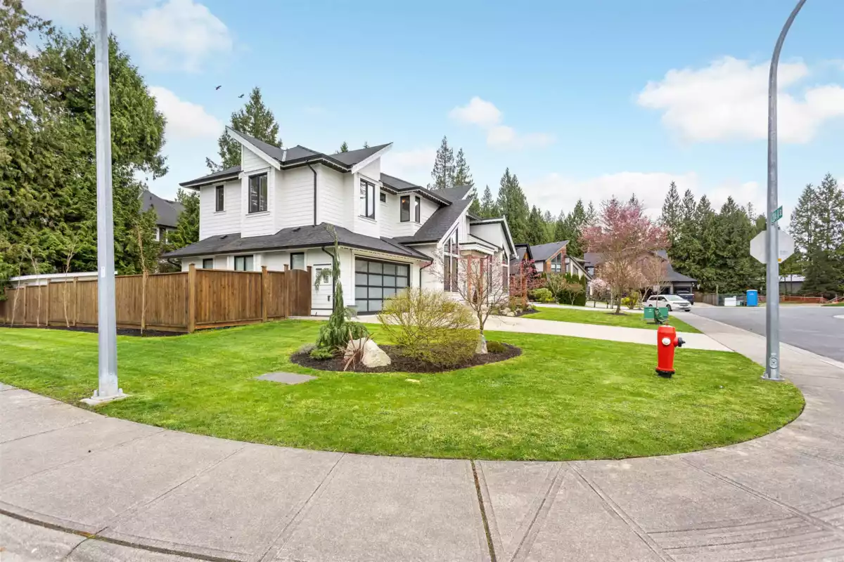 Living Room Photo of 9328 204a Street, Langley, BC