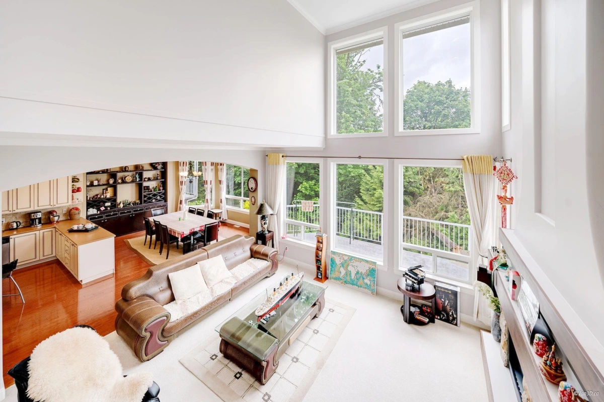 Family Room Photo of 11353 154a Street, Surrey, BC