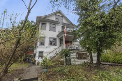 520 Salsbury Drive, Vancouver, BC, Vancouver — Single Family Residence for sale