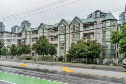 209 10128 132 Street, Surrey, BC, Surrey — Apartment/Condo for sale