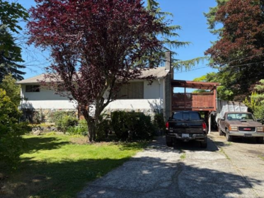 Family Room Photo of 23315 122 Avenue, Maple Ridge, BC