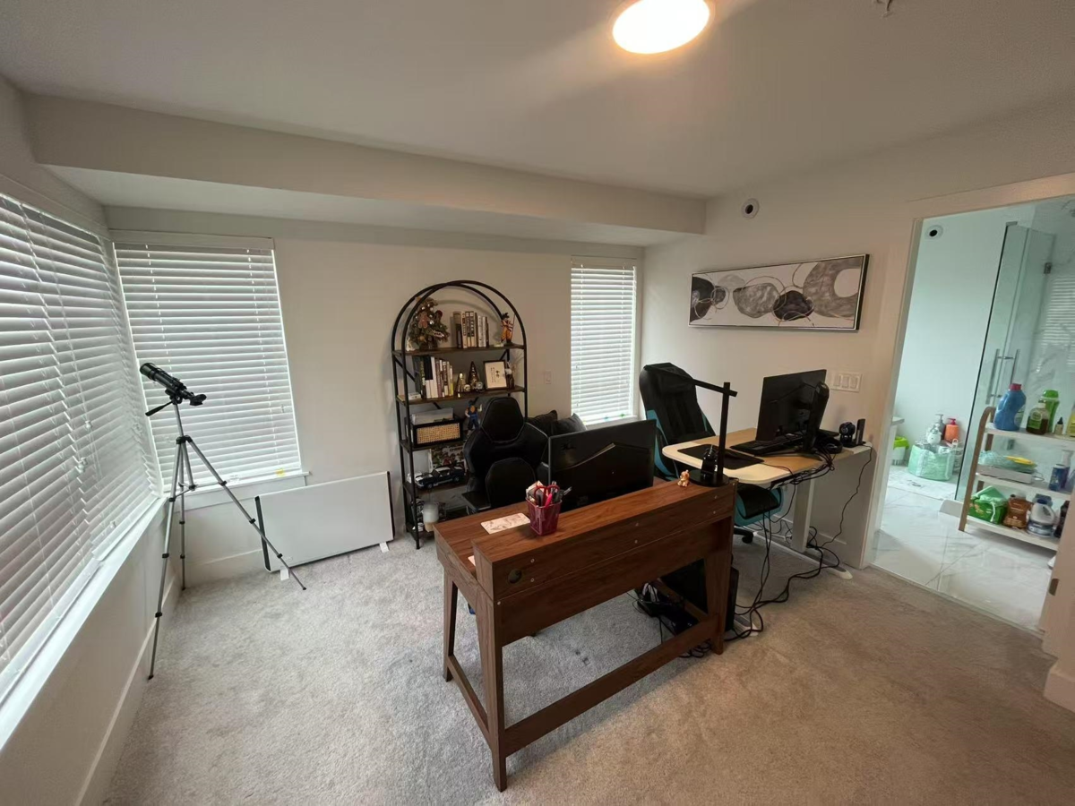 Family Room Photo of 26 19624 56 Avenue, Langley, BC