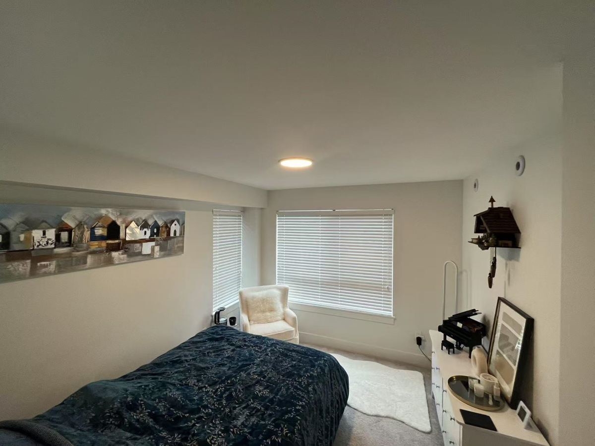 Living Room Photo of 26 19624 56 Avenue, Langley, BC