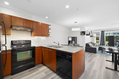 116 4868 Brentwood Drive, Burnaby, BC, Burnaby — Apartment/Condo for sale