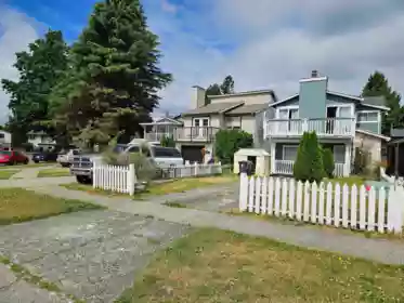 205 Davis Crescent, Langley, BC, Langley — Single Family Residence for sale