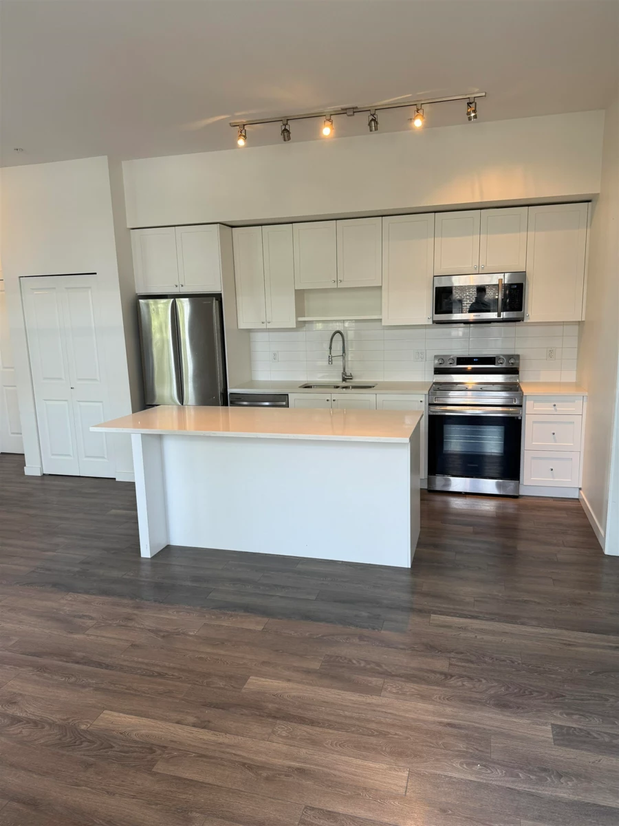 Living Room Photo of 508 15835 85 Avenue, Surrey, BC