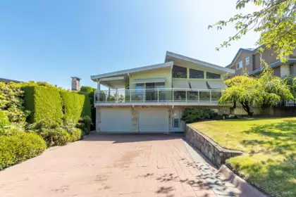3810 Cardiff Place, Burnaby, BC, Burnaby — Single Family Residence for sale