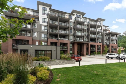 308 45511 Campus Drive, Chilliwack, BC, Chilliwack — Apartment/Condo for sale