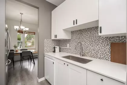 107 3767 Norfolk Street, Burnaby, BC, Burnaby — Apartment/Condo for sale