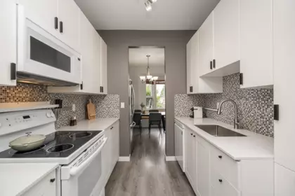 107 3767 Norfolk Street, Burnaby, BC, Burnaby — Apartment/Condo for sale