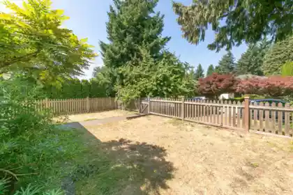 Outdoor Patio Photo of 235 W 19th Street, North Vancouver, BC