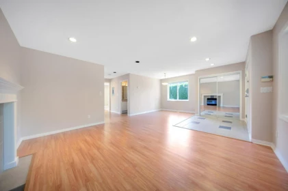 Dining Area Photo of 235 W 19th Street, North Vancouver, BC