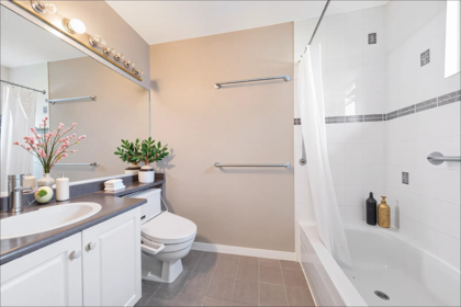 Laundry Room Photo of 235 W 19th Street, North Vancouver, BC
