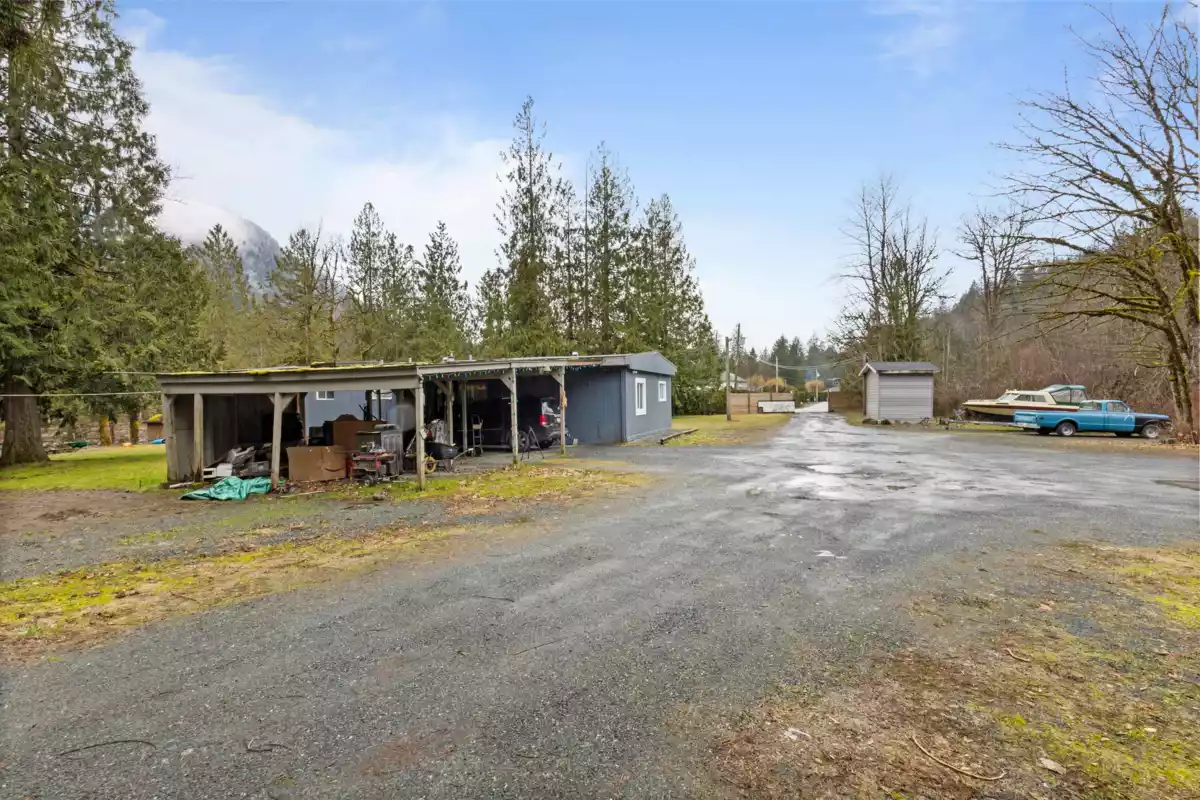 Garden / Landscaping Photo of 3975 Bourne Road, Sardis - Chwk River Valley, BC