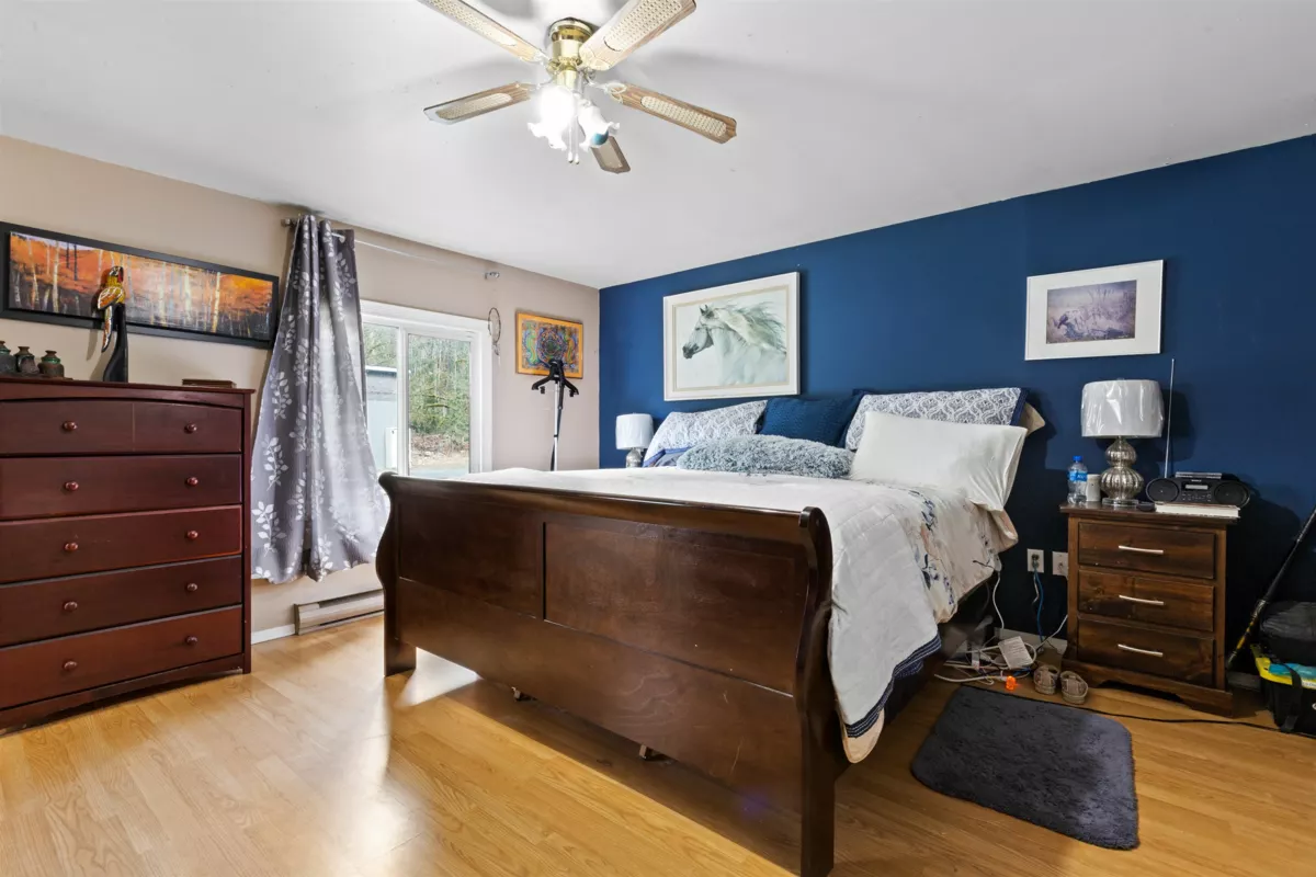 Guest Bathroom Photo of 3975 Bourne Road, Sardis - Chwk River Valley, BC