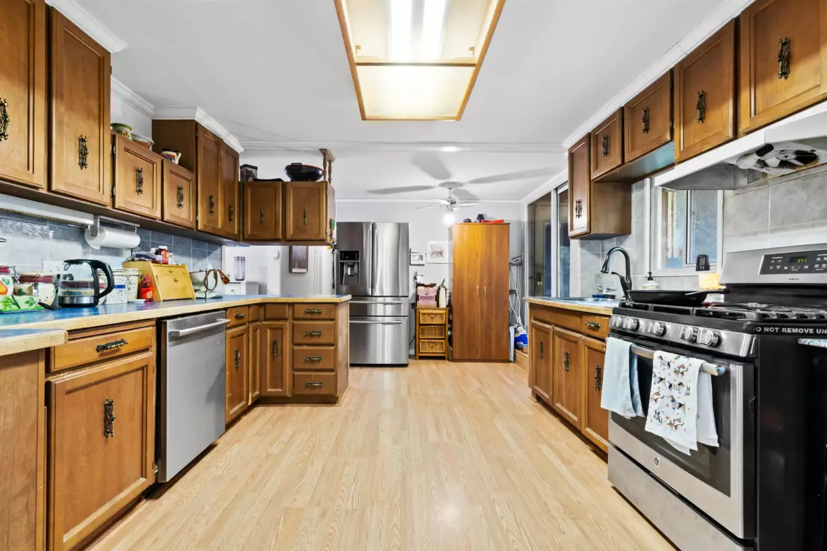 Mudroom Photo of 3975 Bourne Road, Sardis - Chwk River Valley, BC