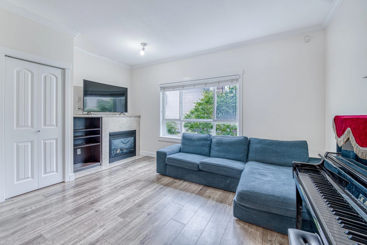 Dining Area Photo of 4 7373 Turnill Street, Richmond, BC