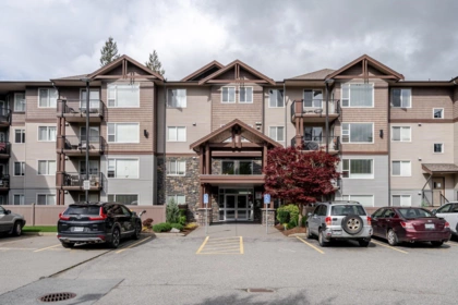109 2581 Langdon Street, Abbotsford, BC, Abbotsford — Apartment/Condo for sale