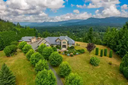10270 Rolley Crescent, Maple Ridge, BC