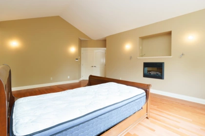 Hallway Photo of 10270 Rolley Crescent, Maple Ridge, BC
