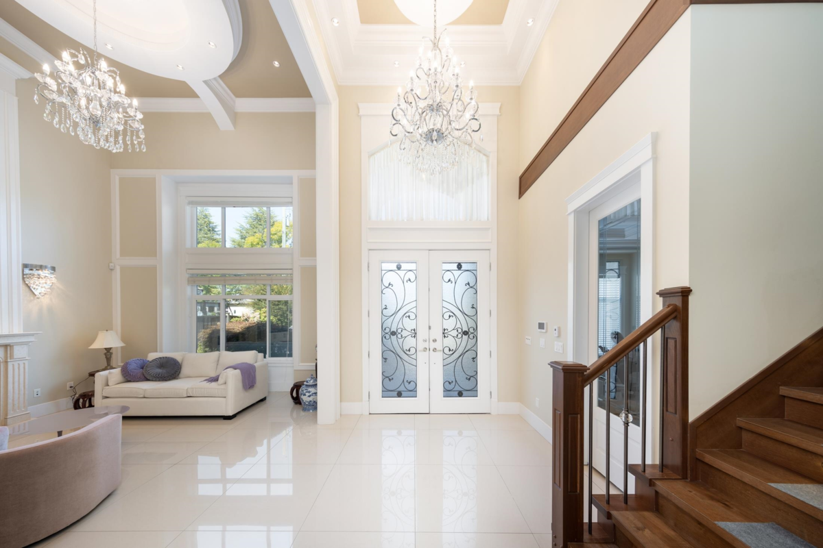 Family Room Photo of 6160 Granville Avenue, Richmond, BC