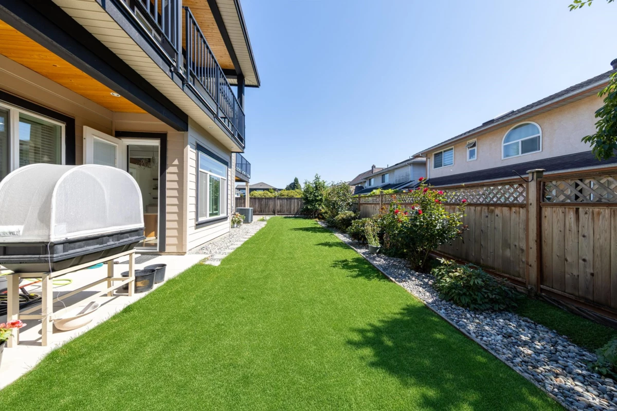 Mudroom Photo of 6160 Granville Avenue, Richmond, BC