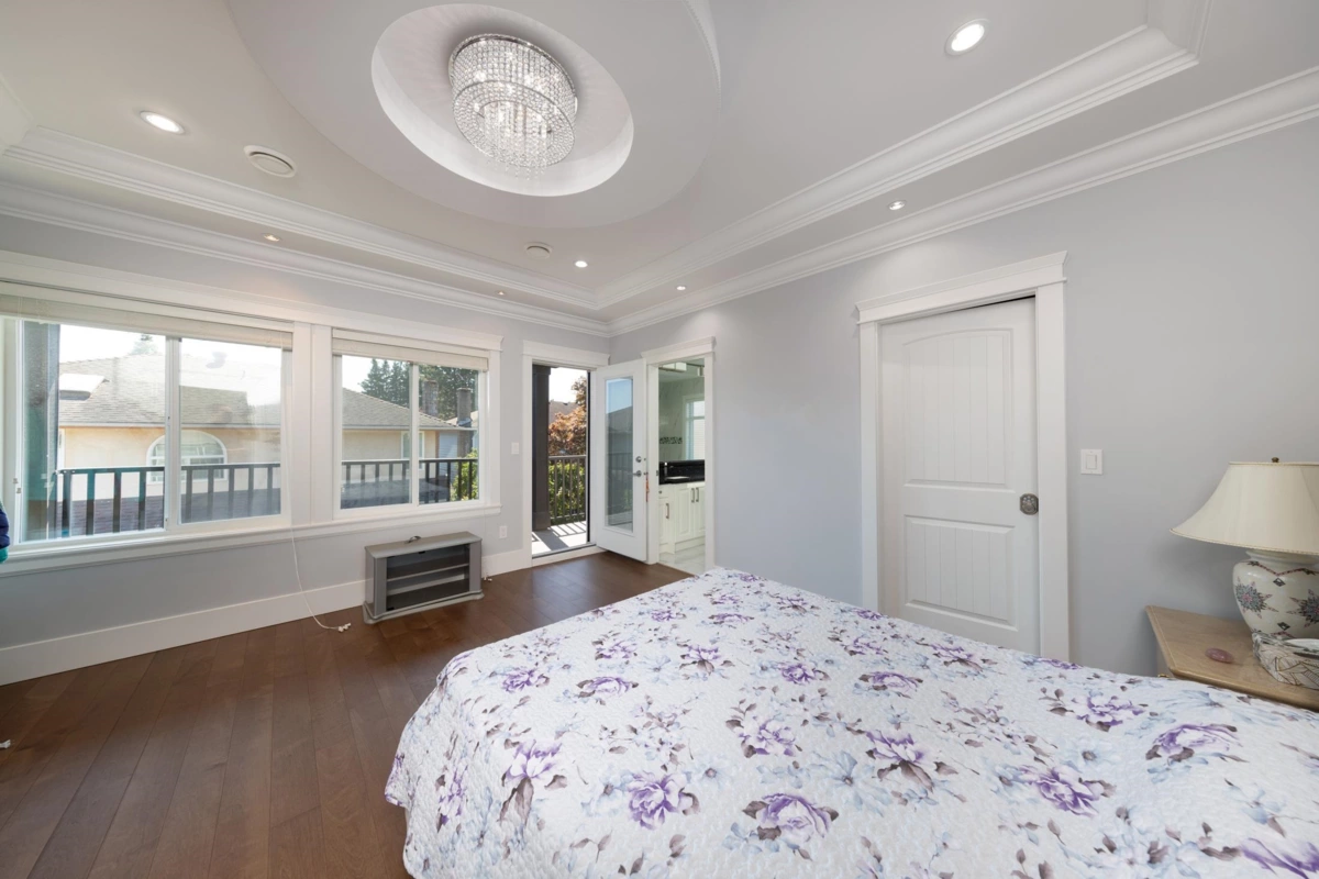 Powder Room Photo of 6160 Granville Avenue, Richmond, BC