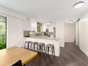 304 1385 Draycott Road, North Vancouver, BC, North Vancouver — Apartment/Condo for sale