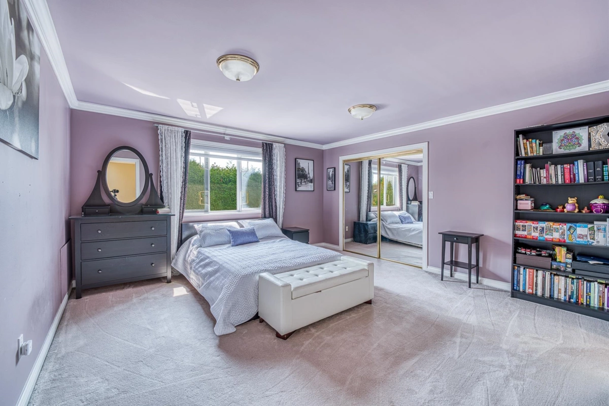 Guest Bathroom Photo of 3660 Granville Avenue, Richmond, BC