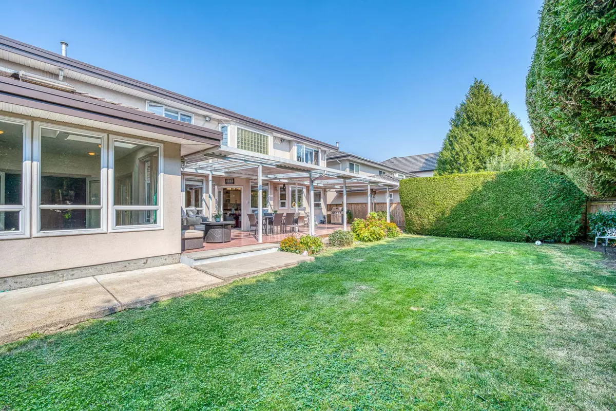 Outdoor Patio Photo of 3660 Granville Avenue, Richmond, BC