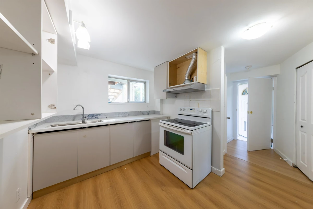 Backyard Photo of 15032 Swallow Drive, Surrey, BC