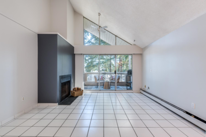 302 932 Robinson Street, Coquitlam, BC, Coquitlam — Apartment/Condo for sale