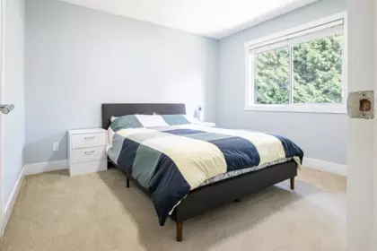 Hallway Photo of 13698 58 Avenue, Surrey, BC