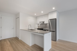 208 14257 103a Avenue, Surrey, BC