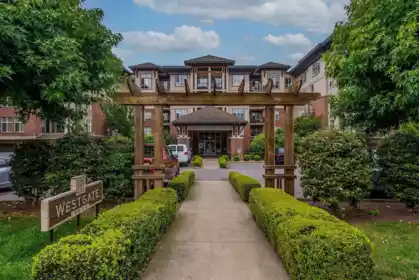 302 8955 Edward Street, Chilliwack, BC, Chilliwack — Apartment/Condo for sale