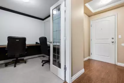 302 8955 Edward Street, Chilliwack, BC, Chilliwack — Apartment/Condo for sale