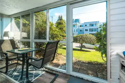 Front Yard Photo of 110 1355 Winter Street, White Rock, BC