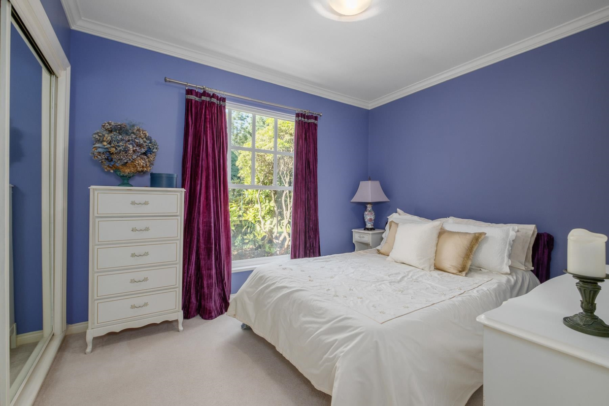 Hallway Photo of 21850 River Road, Maple Ridge, BC