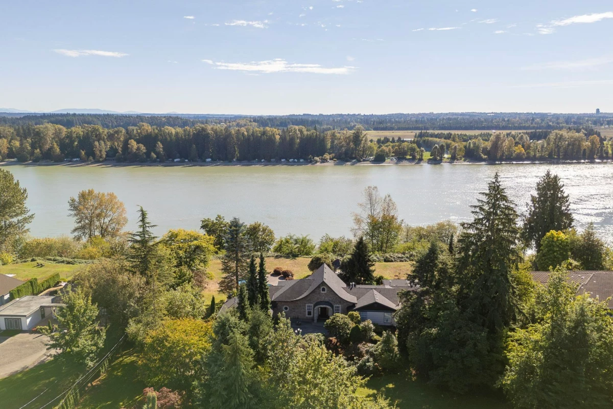 Living Room Photo of 21850 River Road, Maple Ridge, BC