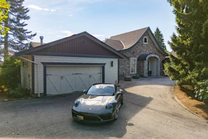 21850 River Road, Maple Ridge, BC, Maple Ridge — Single Family Residence for sale
