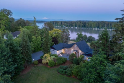 21850 River Road, Maple Ridge, BC, Maple Ridge — Single Family Residence for sale